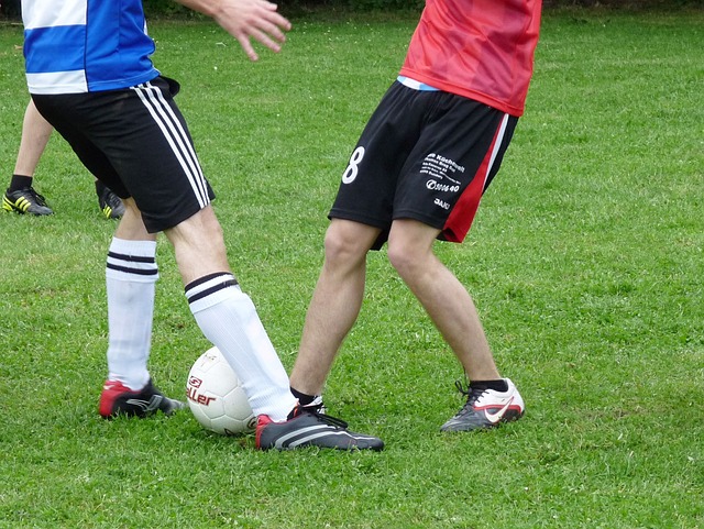 更是对两队 更是对两队